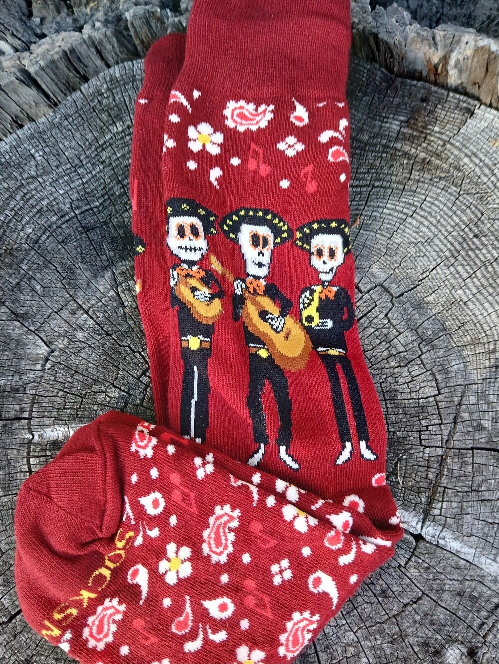 Socksmith Muertos Mariachi Skeleton Socks Red NWOT Women's Crew